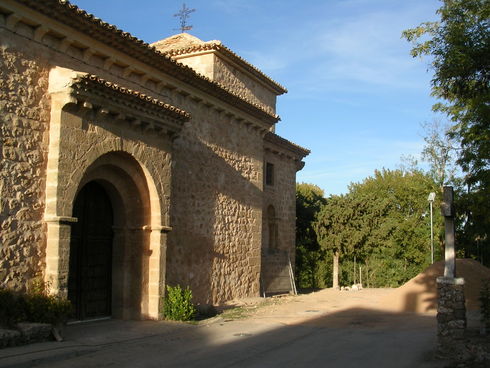 ES_CLM_CUE Torrejoncillo del Rey 002-01 Naharros, Iglesia de Santiago Apóstol
