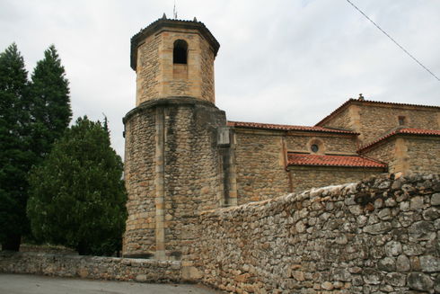 ES_CANT_CANT Corvera-de-Toranzo-001-01 San Vicente de Toranzo, iglesia-de-San-Vicente