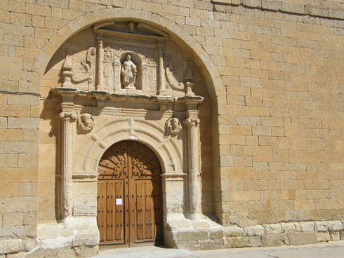 ES_CYL_ZAM Fuentesaúco-001-04 iglesia-de-San-Juan_Bautista
