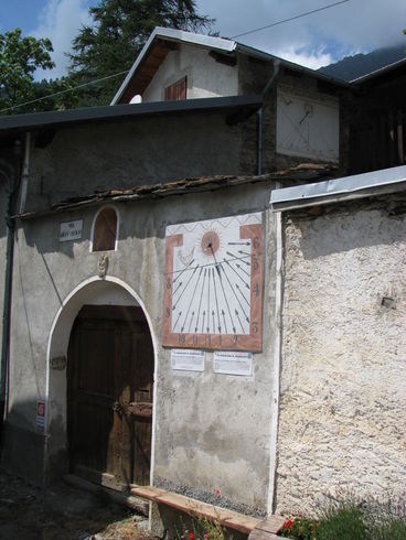 IT_PIA Usseaux-Balboutet-014-01 Reloj inspirado en Zarbula