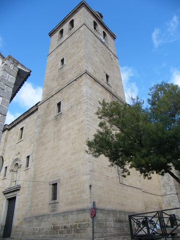 ES_CYL_AVI Cebreros-002-01 Iglesia-de-Santiago