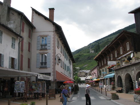 FR_PRO-A-C_05 Queyras_Abriès-002-02 Reloj-desaparecido