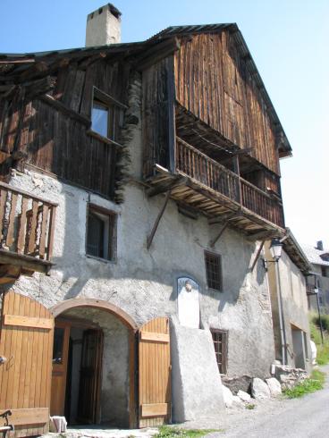 FR_PRO-A-C_05 Queyras_Château-Ville-Vieille-018-01 Les-Meyries-Ceramico