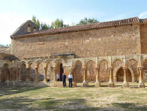 ES_CYL_SOR Soria-002-01 Monasterio-de-San-Juan-de Duero, relojes 1 y  2
