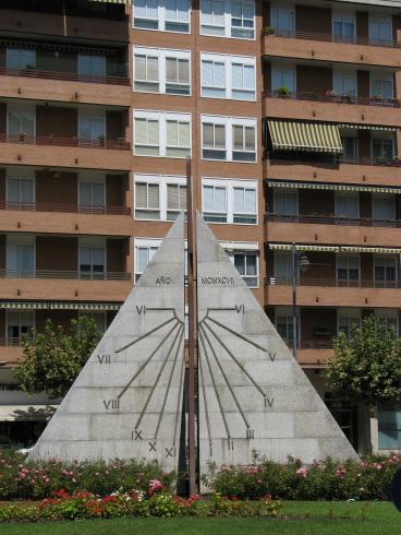 ES_RIO_RIO Logroño-002-02 Rotonda-Duque-de-Nájera