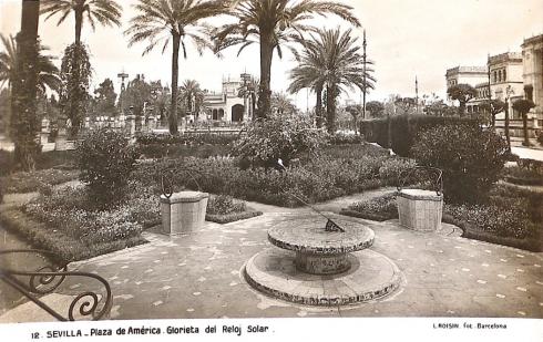 ES_AND_SEV Sevilla-009-07 Plaza-de-América