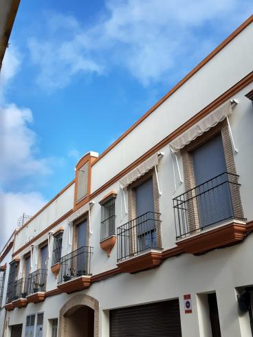 ES_AND_SEV Lora-del-Río-001-02 Edificio-Helios reloj1