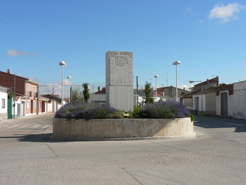 ES_CYL_VALL Aldeamayor-003-01 Plaza-del_Soltadero