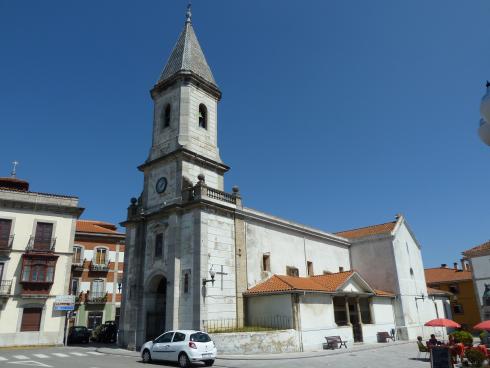 ES_AST_AST Muros-del-Nalón-001-01 Iglesia de Santa María