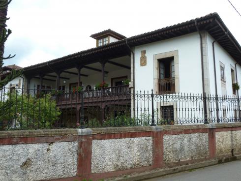 ES_AST_AST Onís-003-01 Benia, casa de los Valles