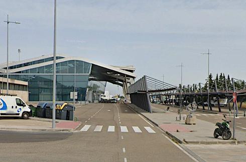ES_ARA_ZAR Zaragoza-015-03 Aeropuerto