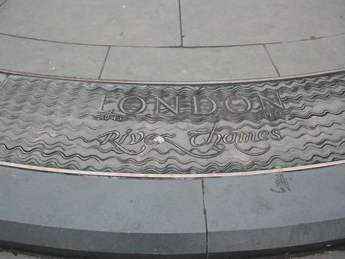 London 009-03 Tower Hill