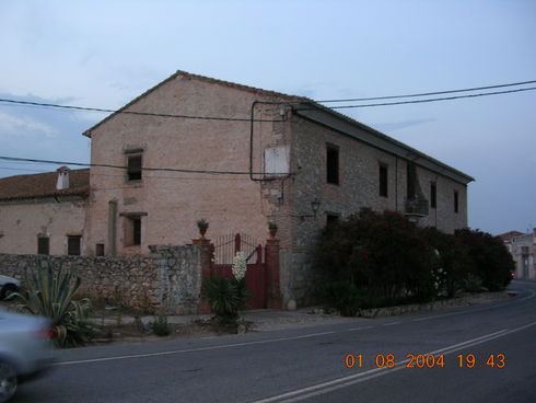 ES_CVA_CAS Oropesa-001-01 Casa en la carretera nacional